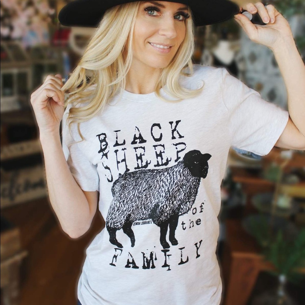 Black Sheep Tee Shirt-Heather Grey - Picture 2 of 3